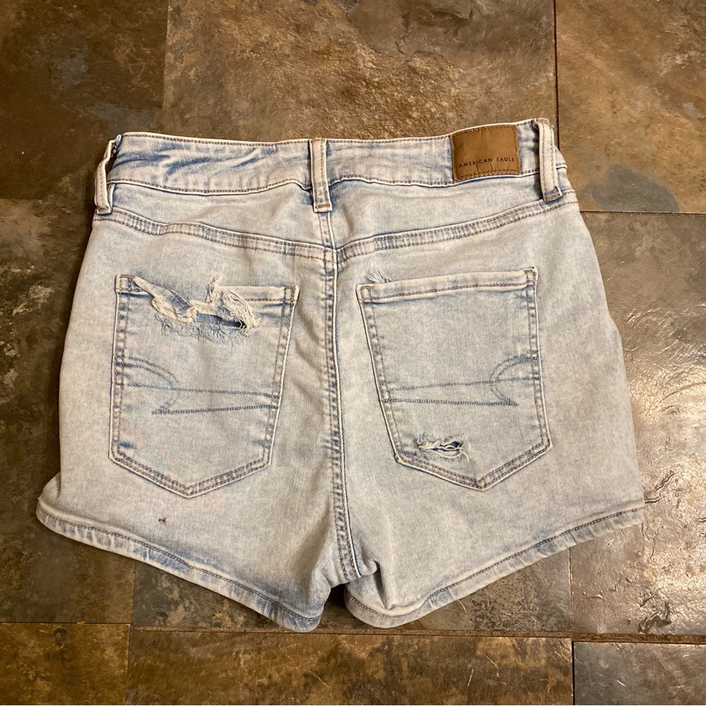 American Eagle Light Wash Ripped Jean Shorts - Picture 5 of 7